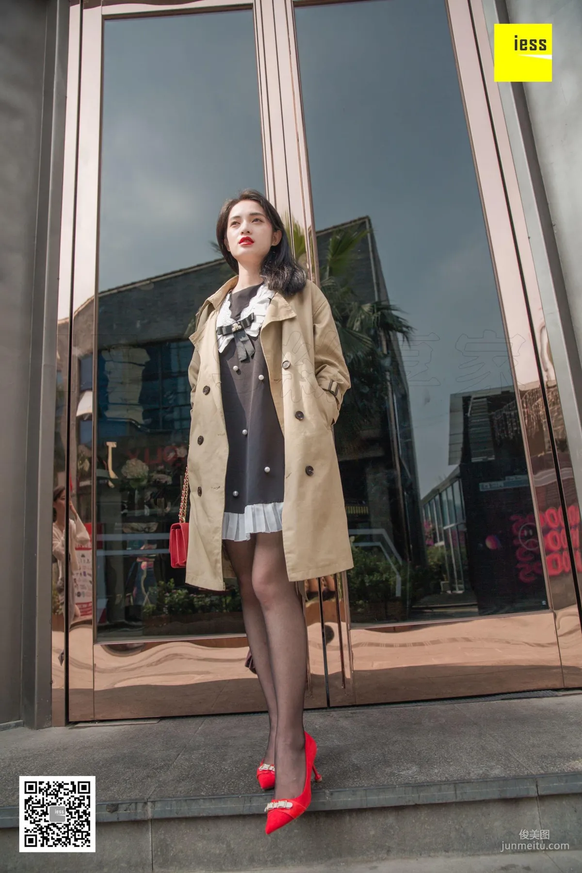 Model Shanshan, Elegant Trench Coat Little Red High, [IESS] Photo Set photo 86