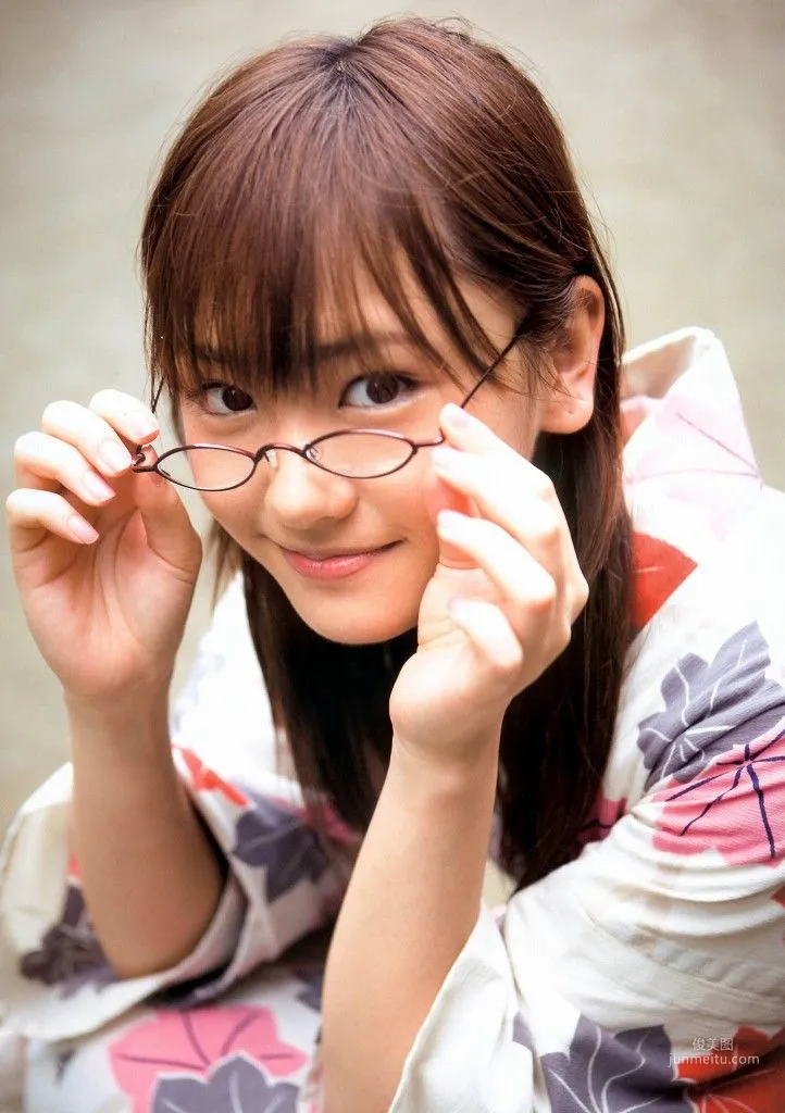 Yui Aragaki: Web Idols photo 3