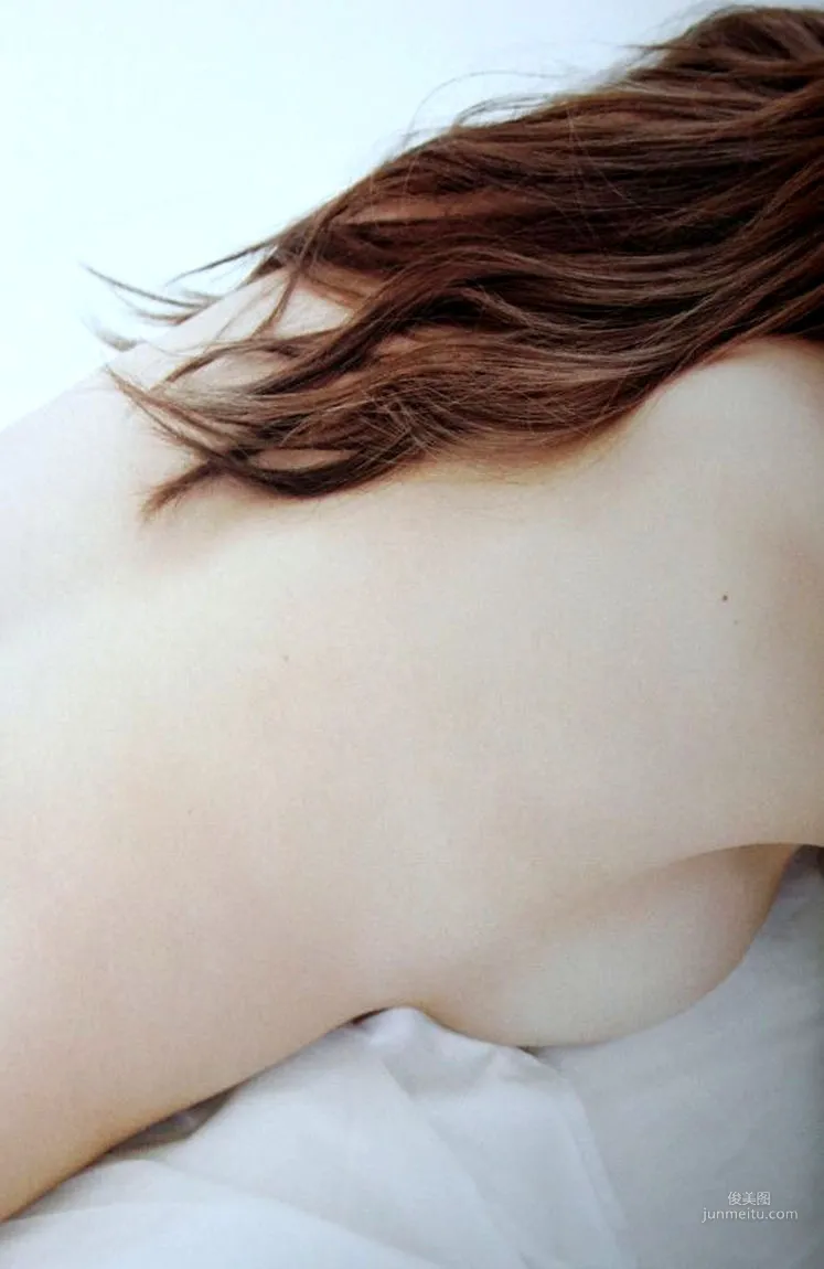 後藤真希 《Maki Goto ~ Go To Natura》寫真集 29