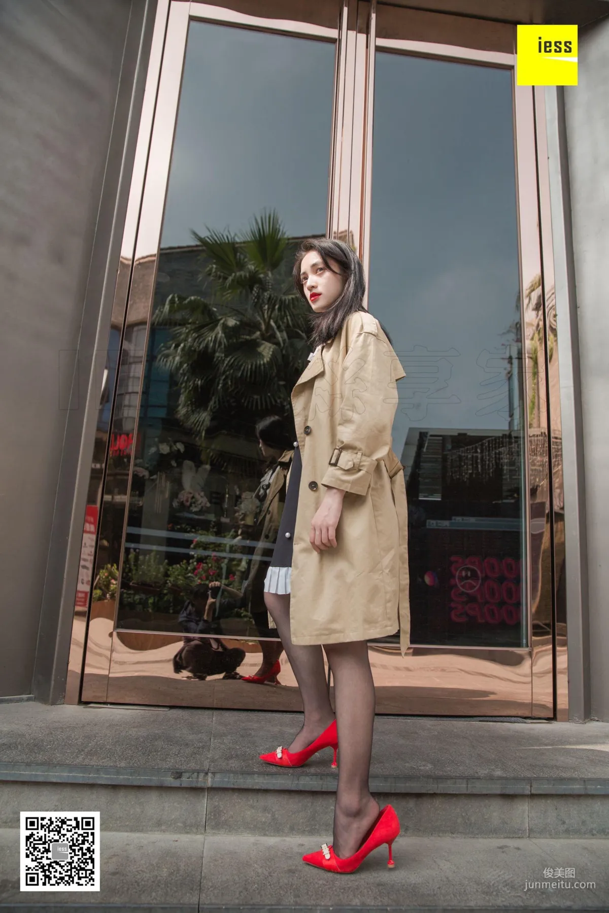 Model Shanshan, Elegant Trench Coat Little Red High, [IESS] Photo Set photo 90