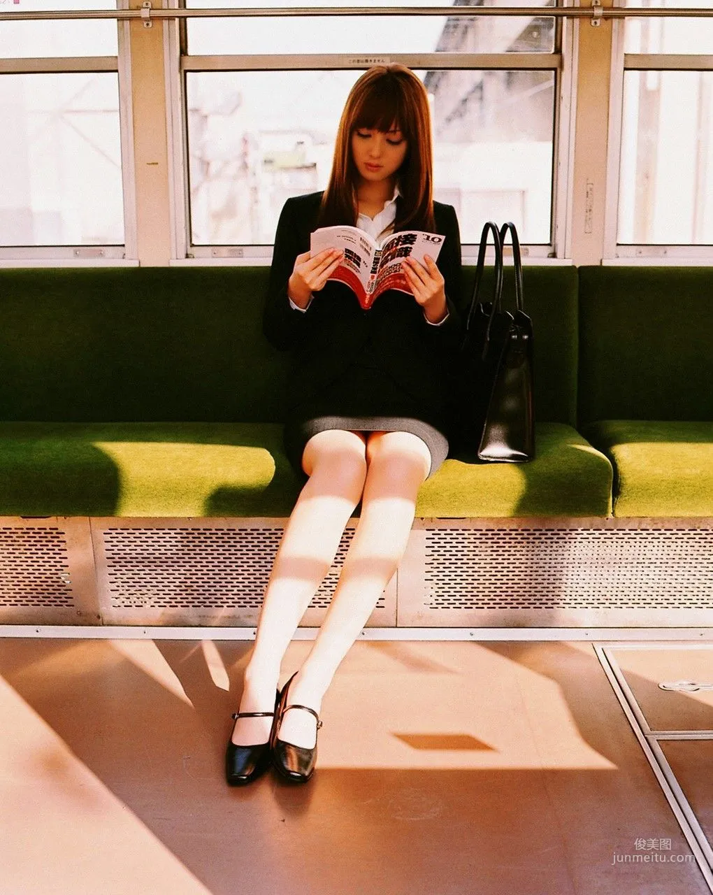 佐々木希『佐々木希劇場』 [VYJ] No.81 寫真集 2