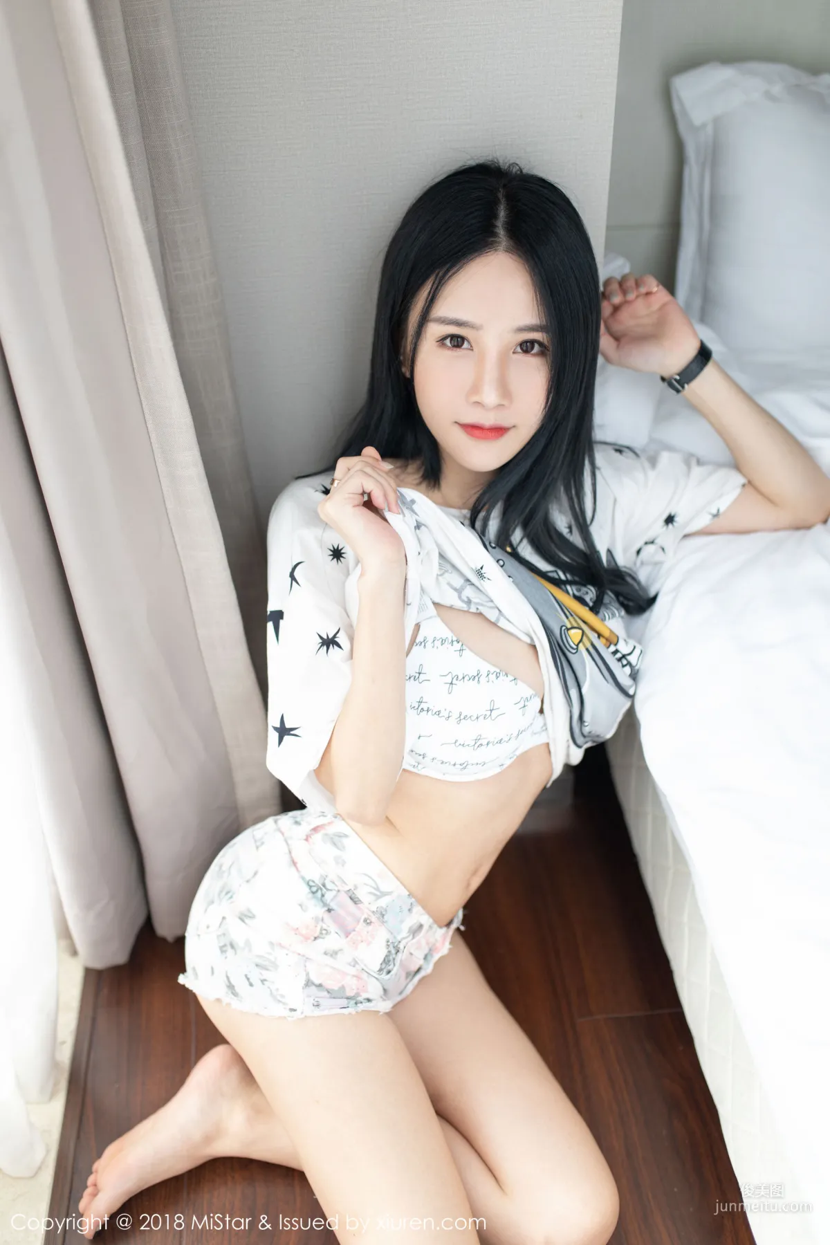 Xiao Molin 'Still Beautiful and Sweet, Hotter and More Alluring Figure' [MiStar] VOL.248 Photo Set photo 3