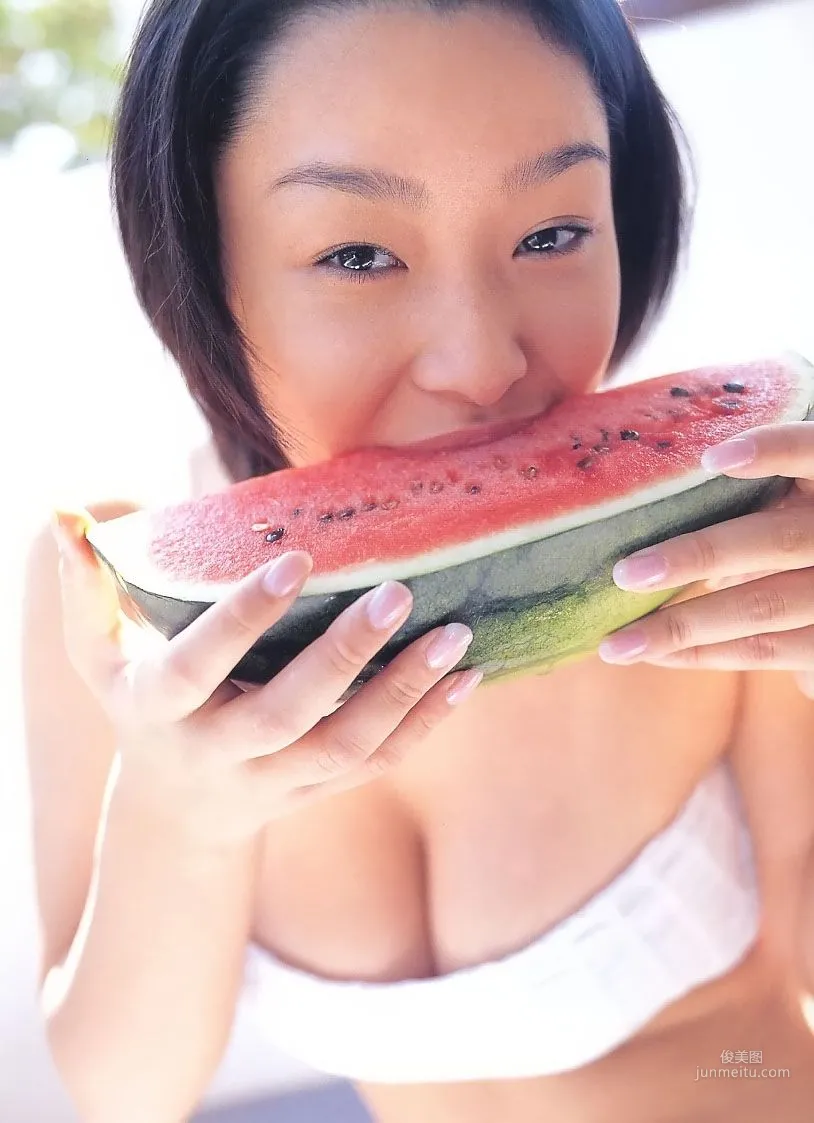 佐藤和沙 『もぎたてフルーツ』 写真集 16