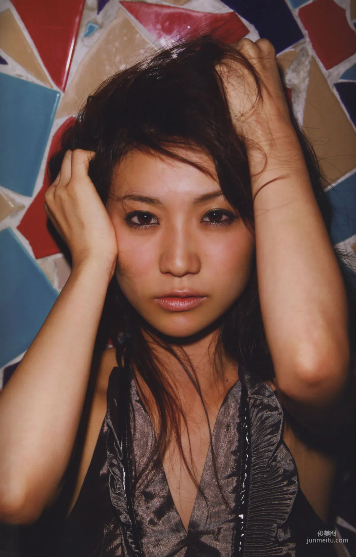 大島優子 《優子のありえない日常》寫真集 13