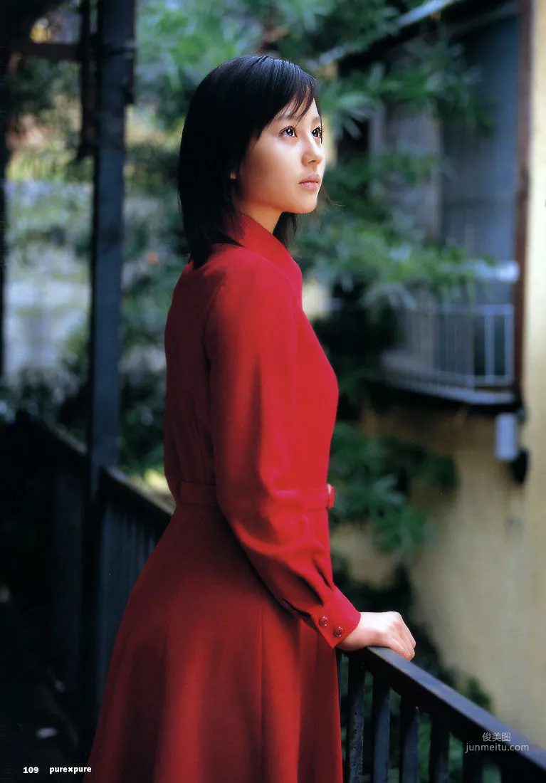 堀北真希 「PurePure」写真集9