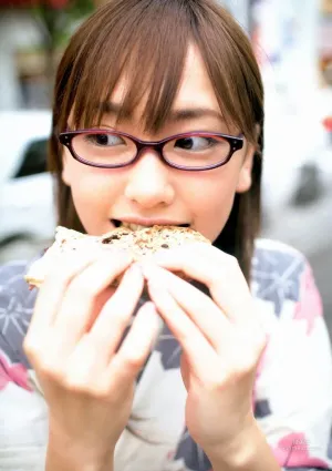 新垣結衣 [ビジョメガネ] 寫真集