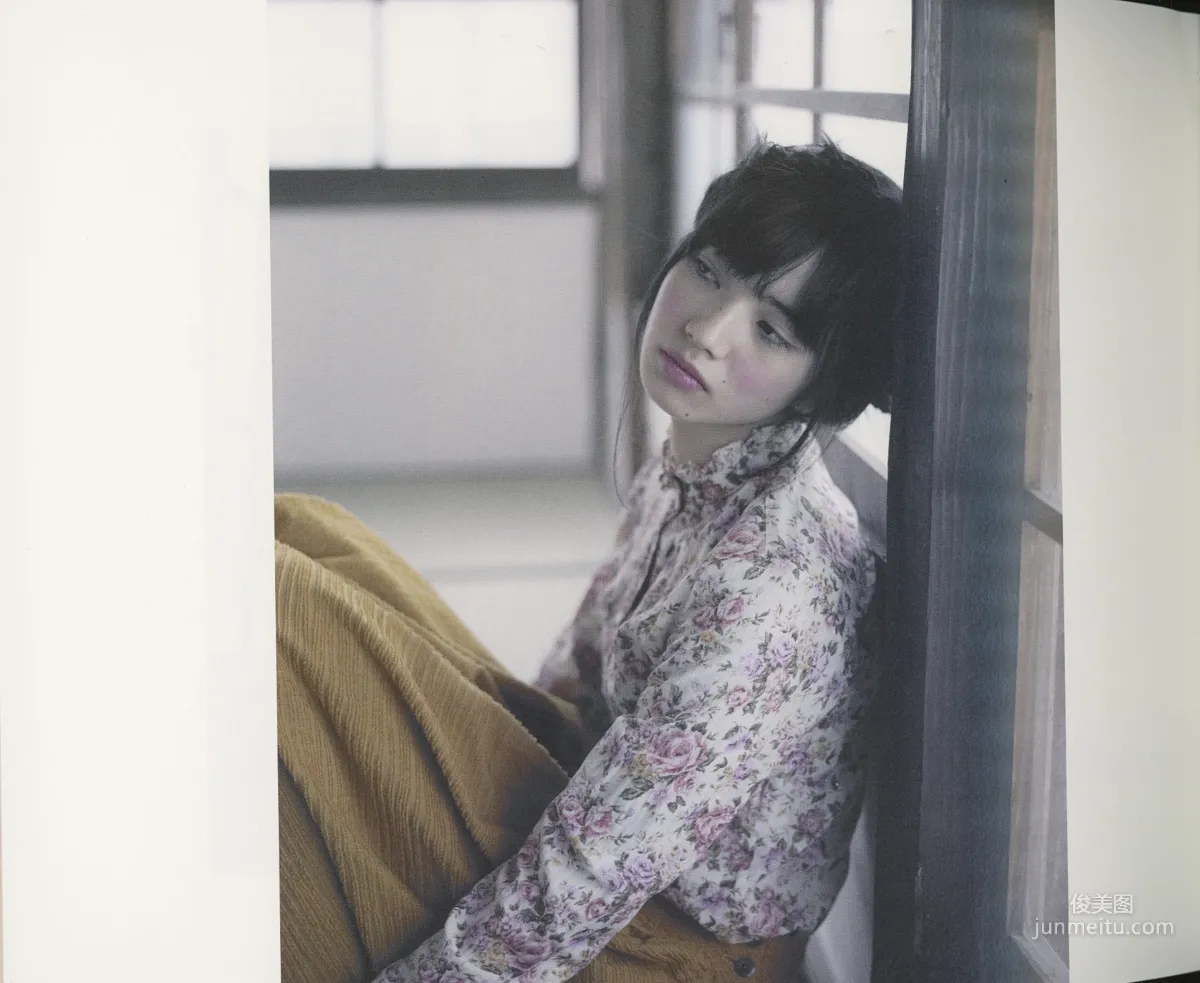 Nana Komatsu, Snow Country HD Scans photo 22