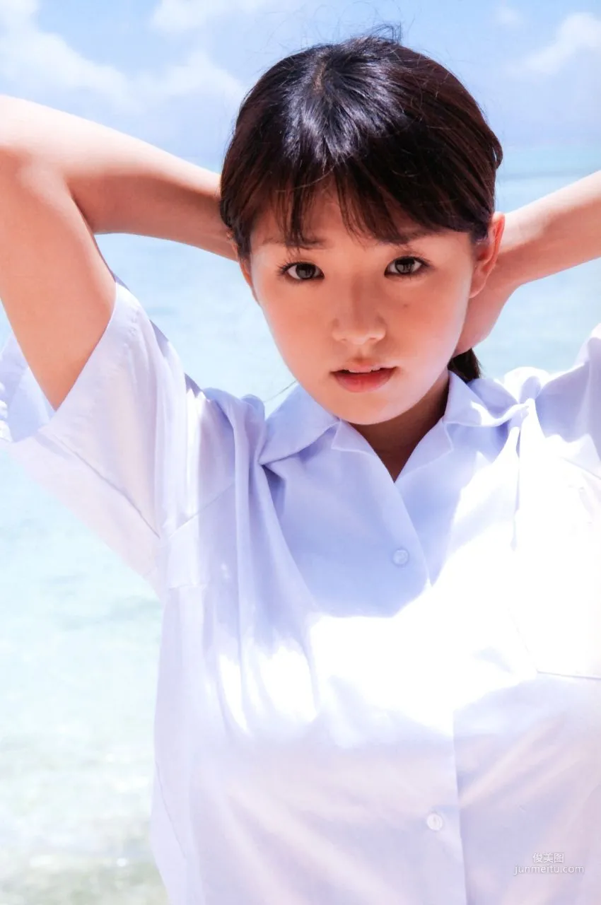 篠崎愛 『Love Scenes』 写真集19