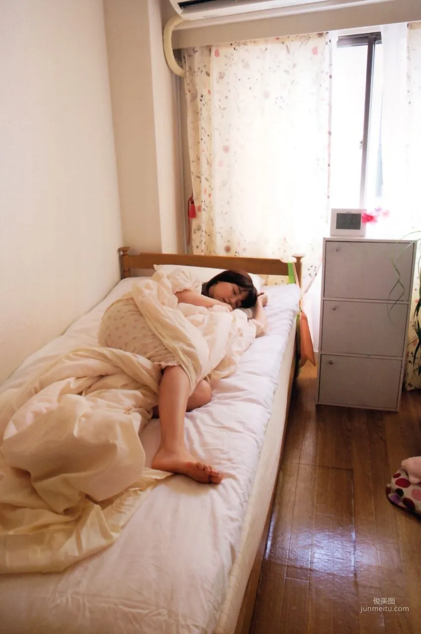 篠崎愛 『Love Scenes』 写真集172