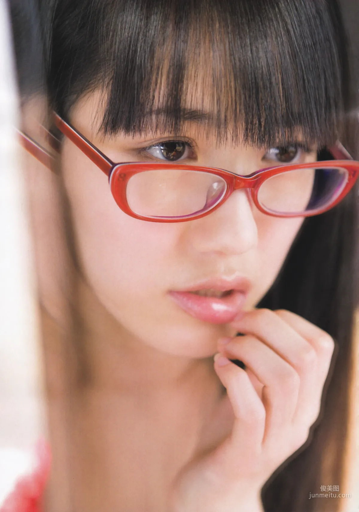 渡邊麻友『 まゆゆ』 1st寫真集 10