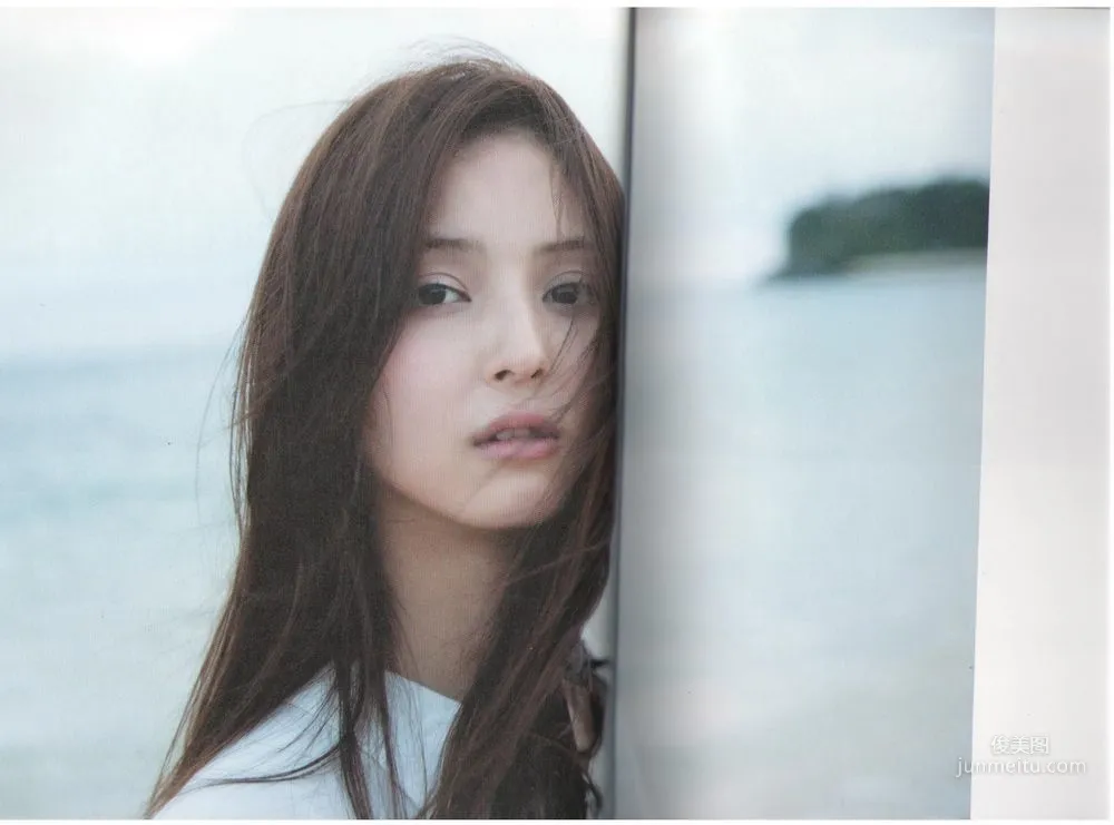 Nozomi Sasaki Scanned Images Photo Collection photo 30
