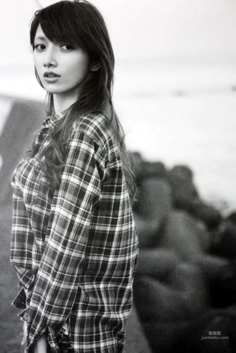 後藤真希 《Maki Goto ~ Go To Natura》寫真集 61