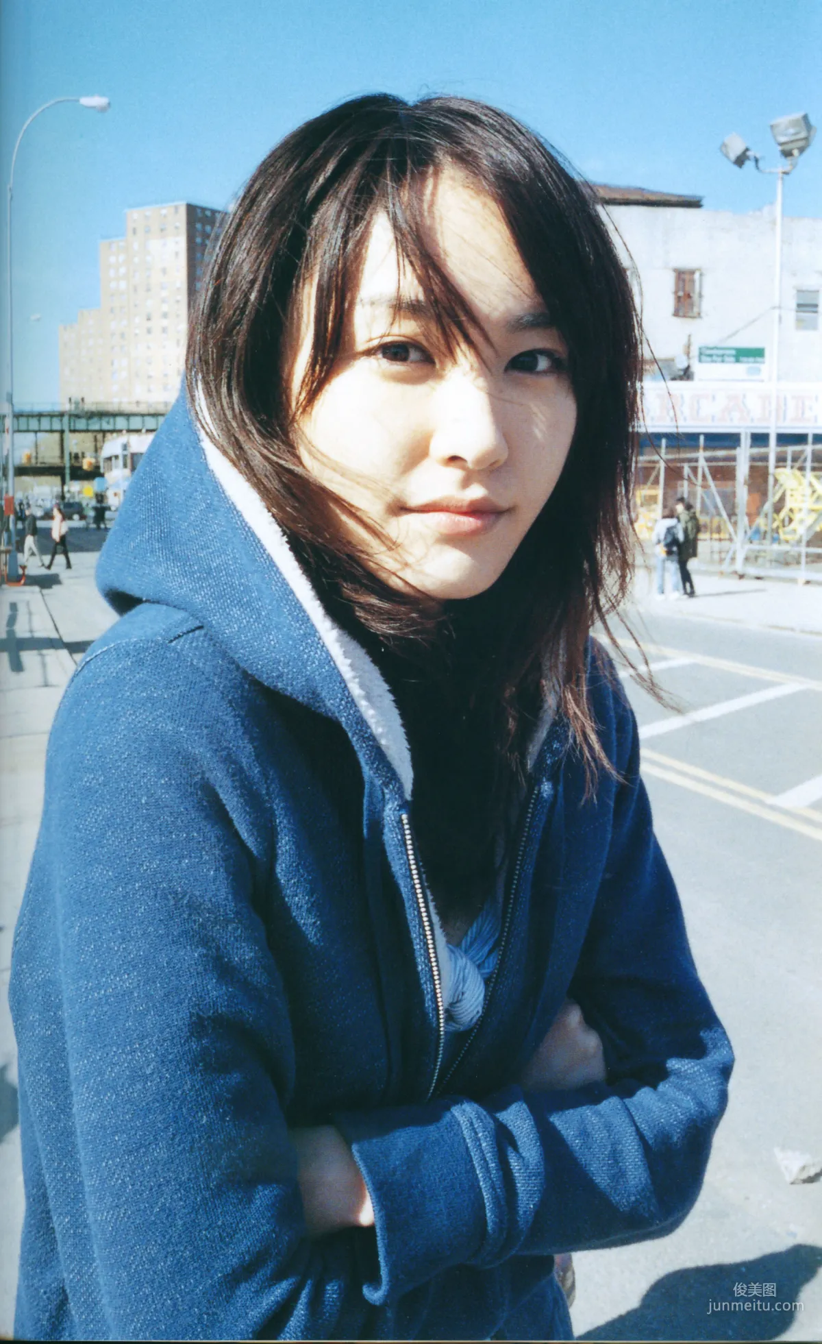 Yui Aragaki Monthly Special Photo Compilation photo 82
