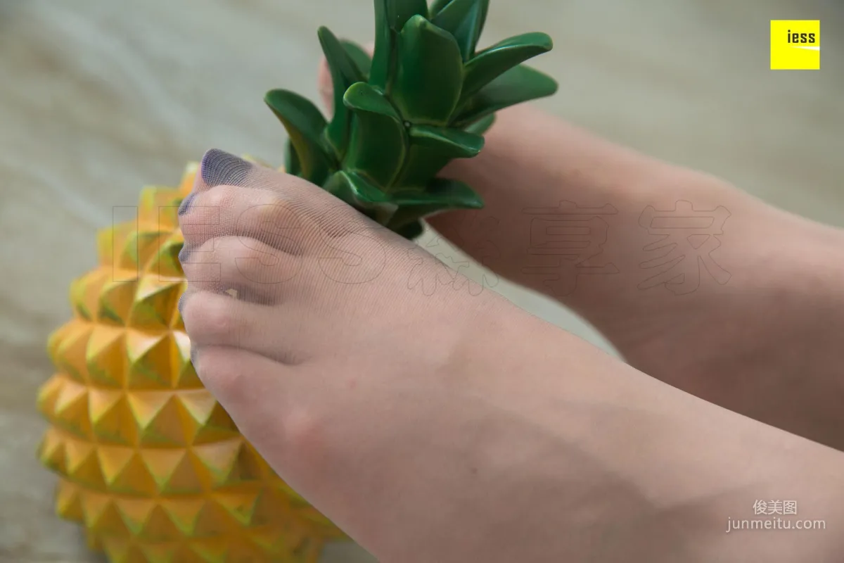Model Jiu Mei, Jiu Mei Treats You to Pineapple [IESS] Silk Enjoyer 348 Photo Set photo 69
