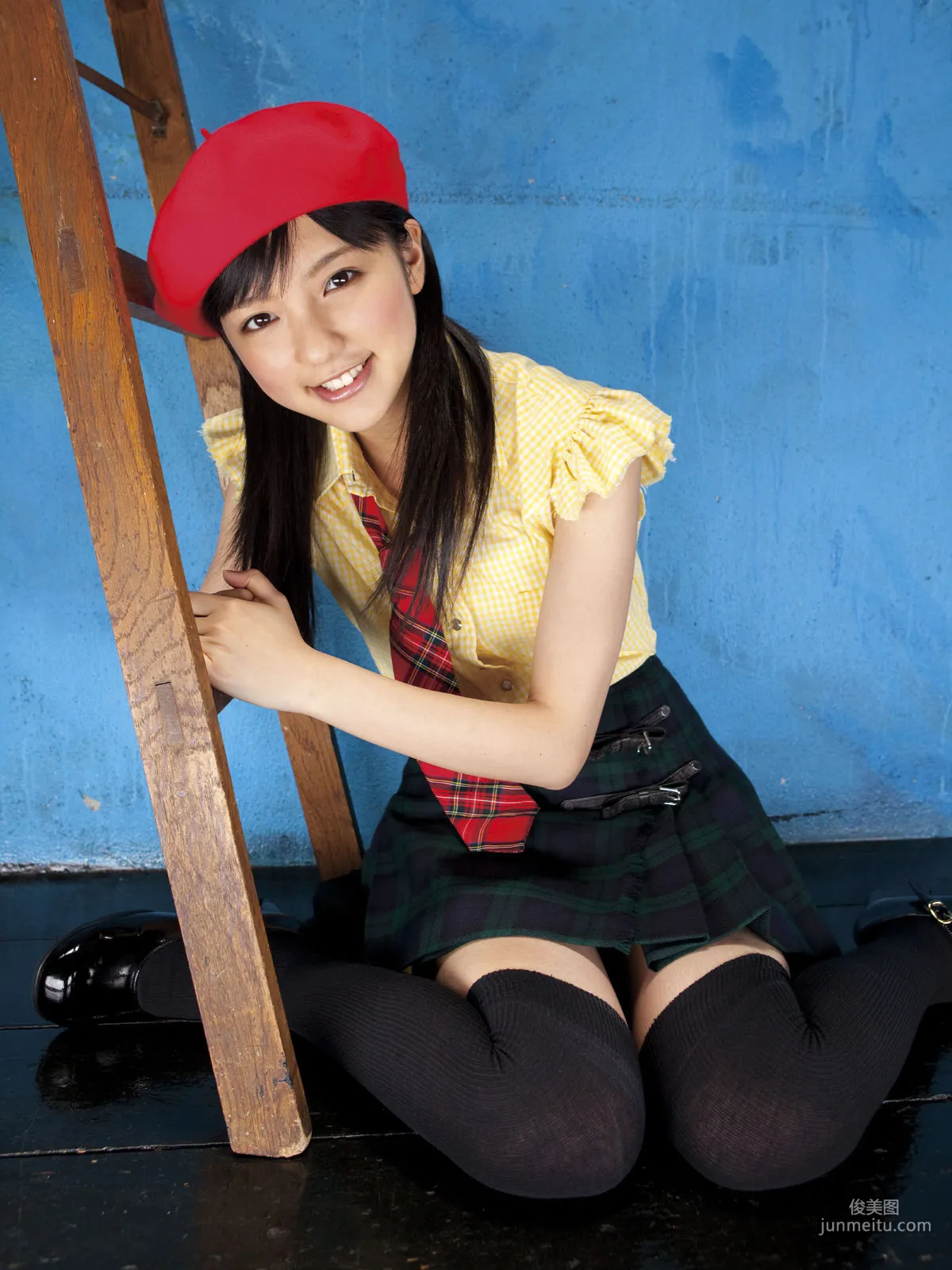 真野恵裡菜 《Autumn Breeze》 [Sabra.net] strictly girls 寫真集 24