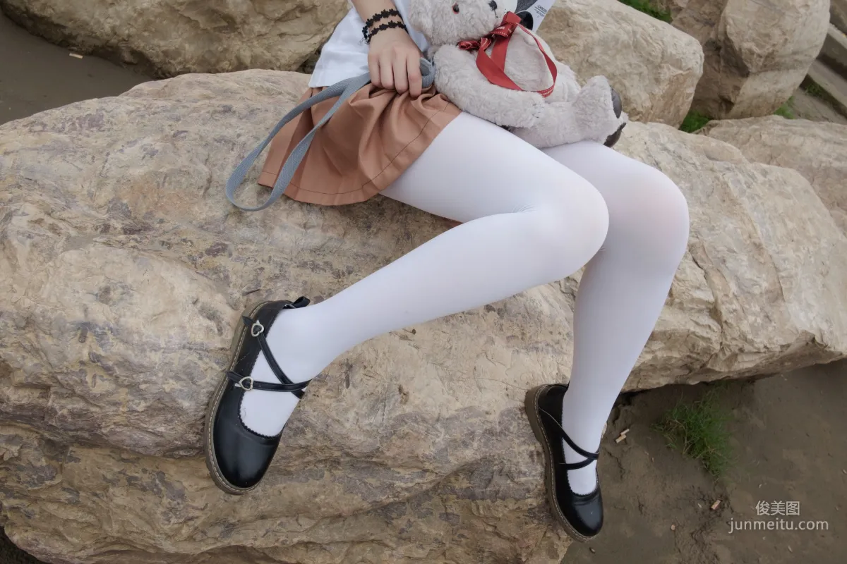 《高中女生JK白絲外拍》 [森蘿财團] BETA-004 寫真集 24