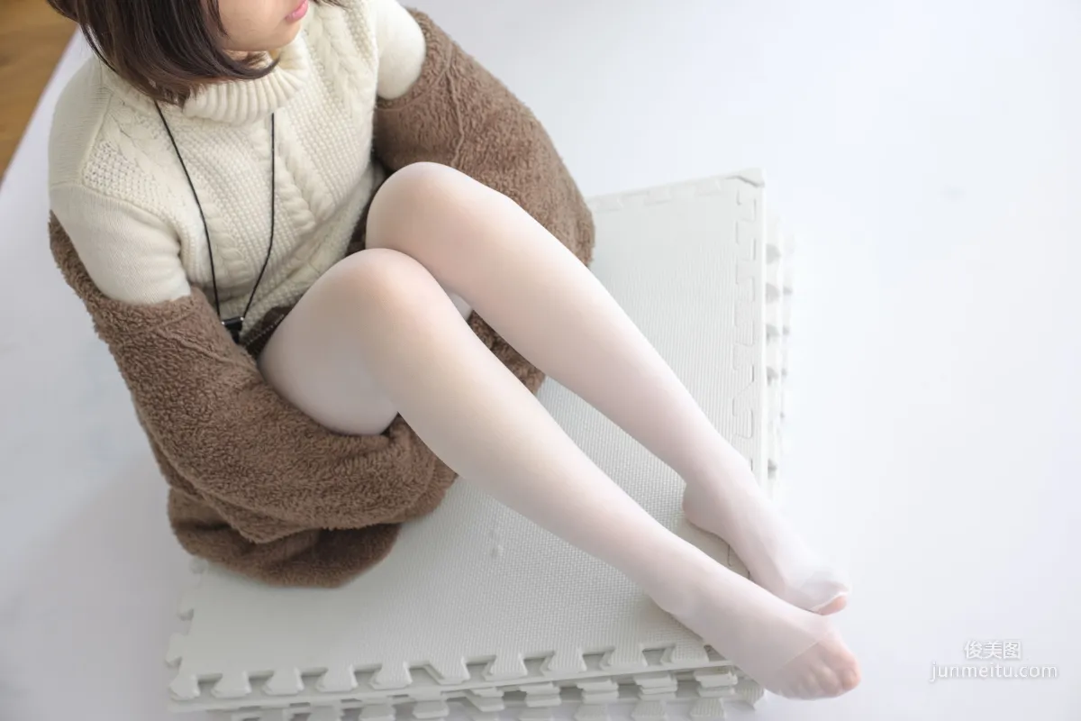 《忧郁白丝》 [森萝财团] X-006 写真集36