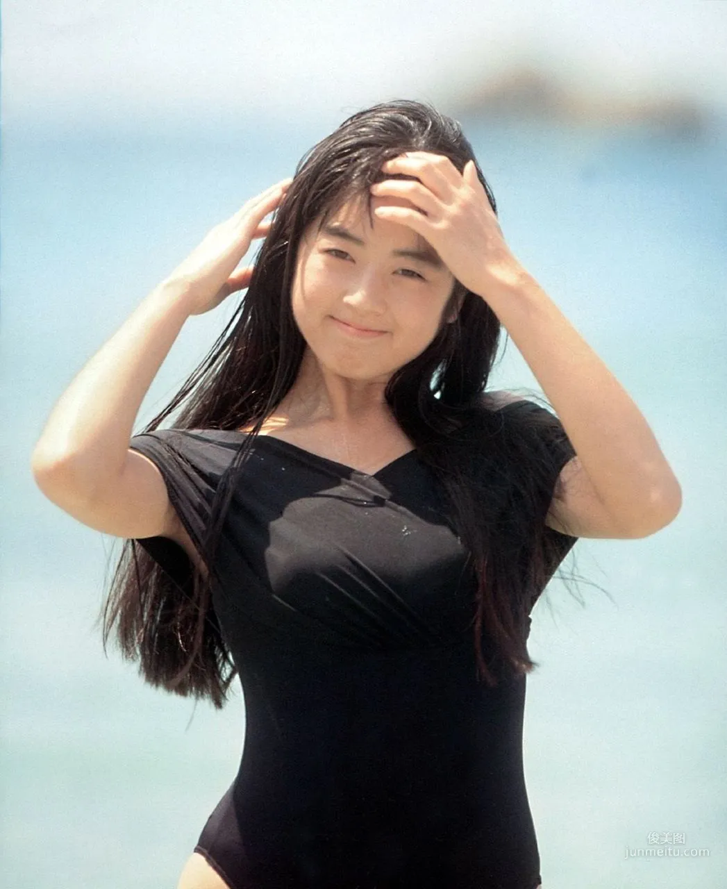 高岡早紀 《COVER ROMANCERO》寫真集 26