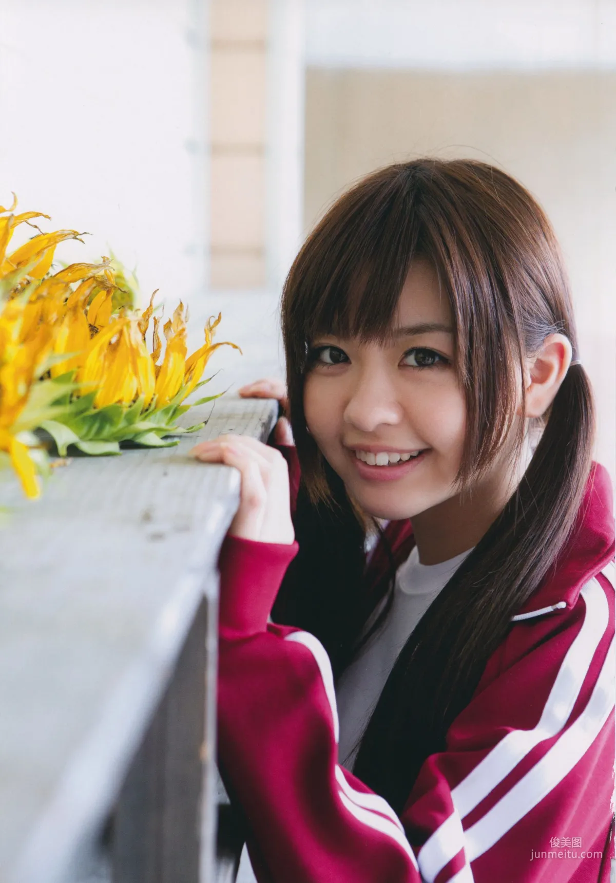 葉山めい/叶山芽衣 「May I …」1st.写真集24
