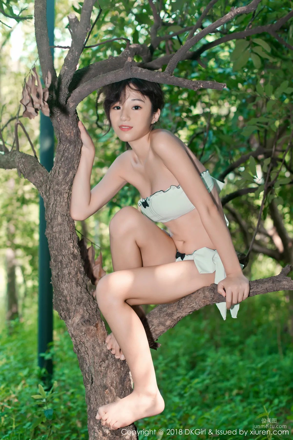 倉井優香《戶外露出清新養眼》 [禦女郎DKGirl] Vol.090 寫真集 21