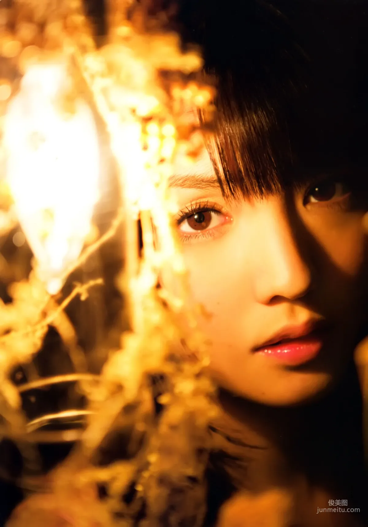 道重さゆみ「美ルフィーユ」 +-+9th写真集68