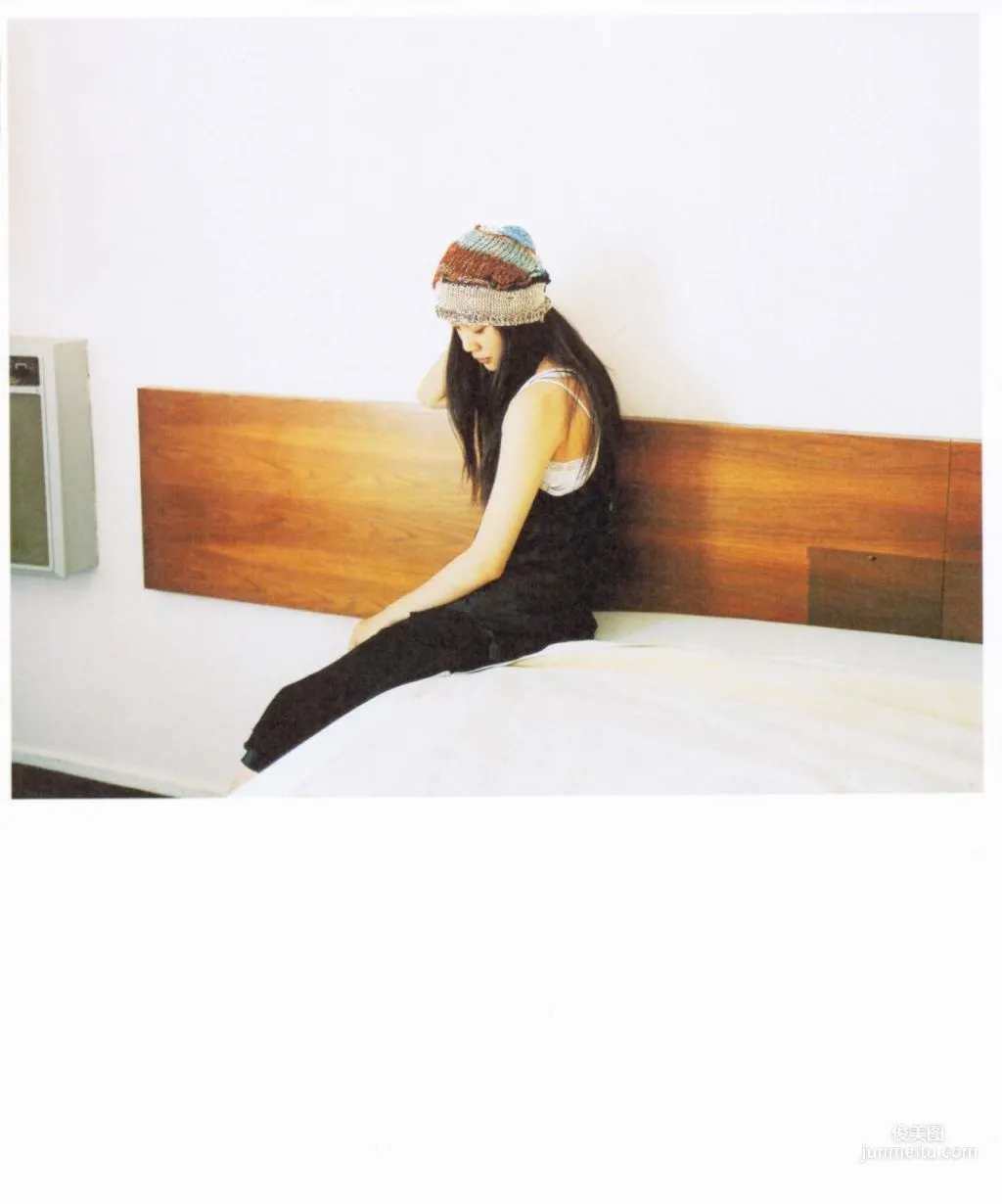 Yu Aoi 'Travel__Sand' Photo Set photo 90