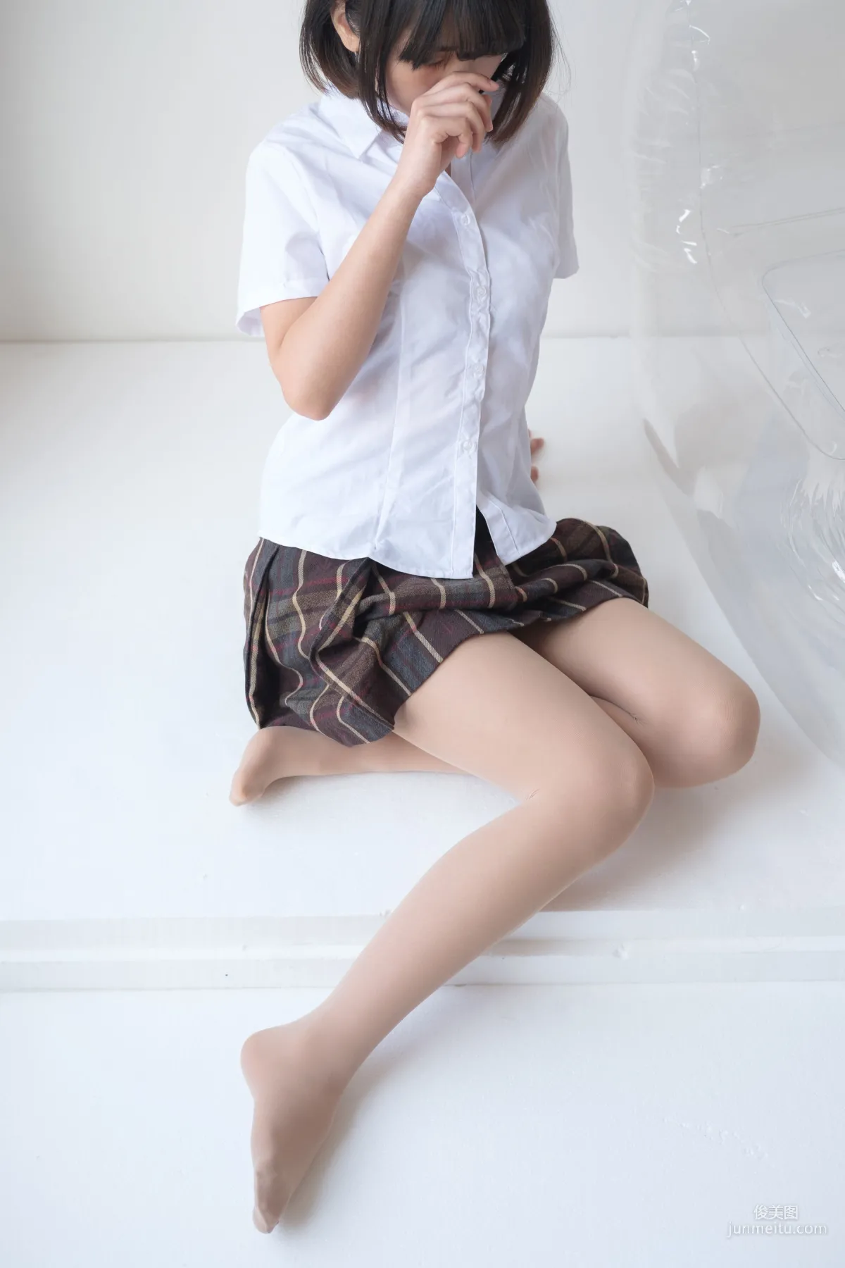 《肉丝妹妹的白船袜》 [森萝财团] X-013 写真集42