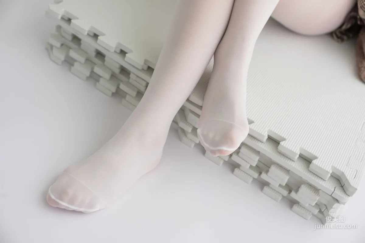 《忧郁白丝》 [森萝财团] X-006 写真集12