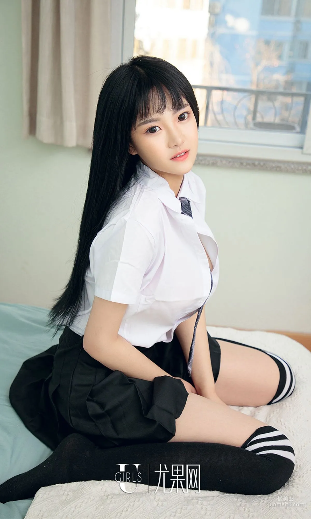 模特桃子《鮮花時光》 [尤果圈愛尤物] No.1323 寫真集 9
