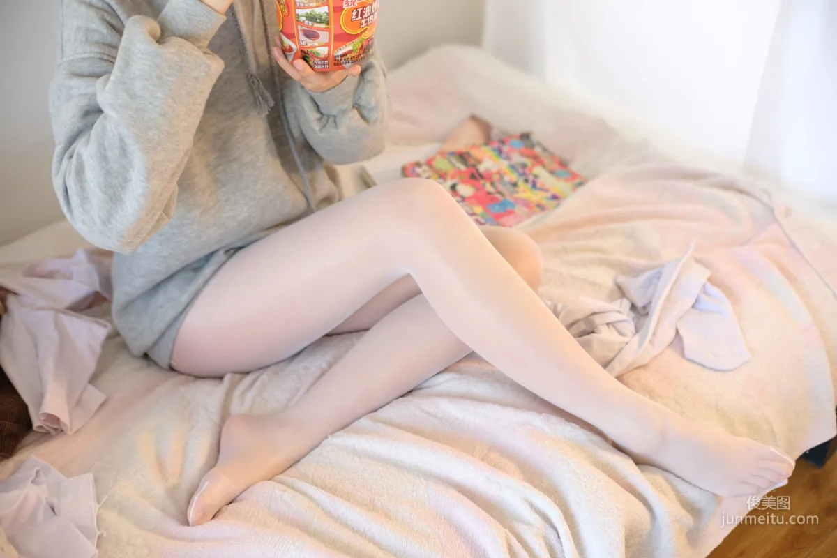 《少女的肉丝诱惑》 [森萝财团] X-003 写真集6