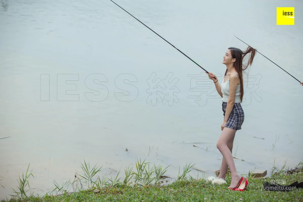 Models Jiajia Jiumei "Fishing or Fishing for Stockings?" [IESS] Photo Set photo 54