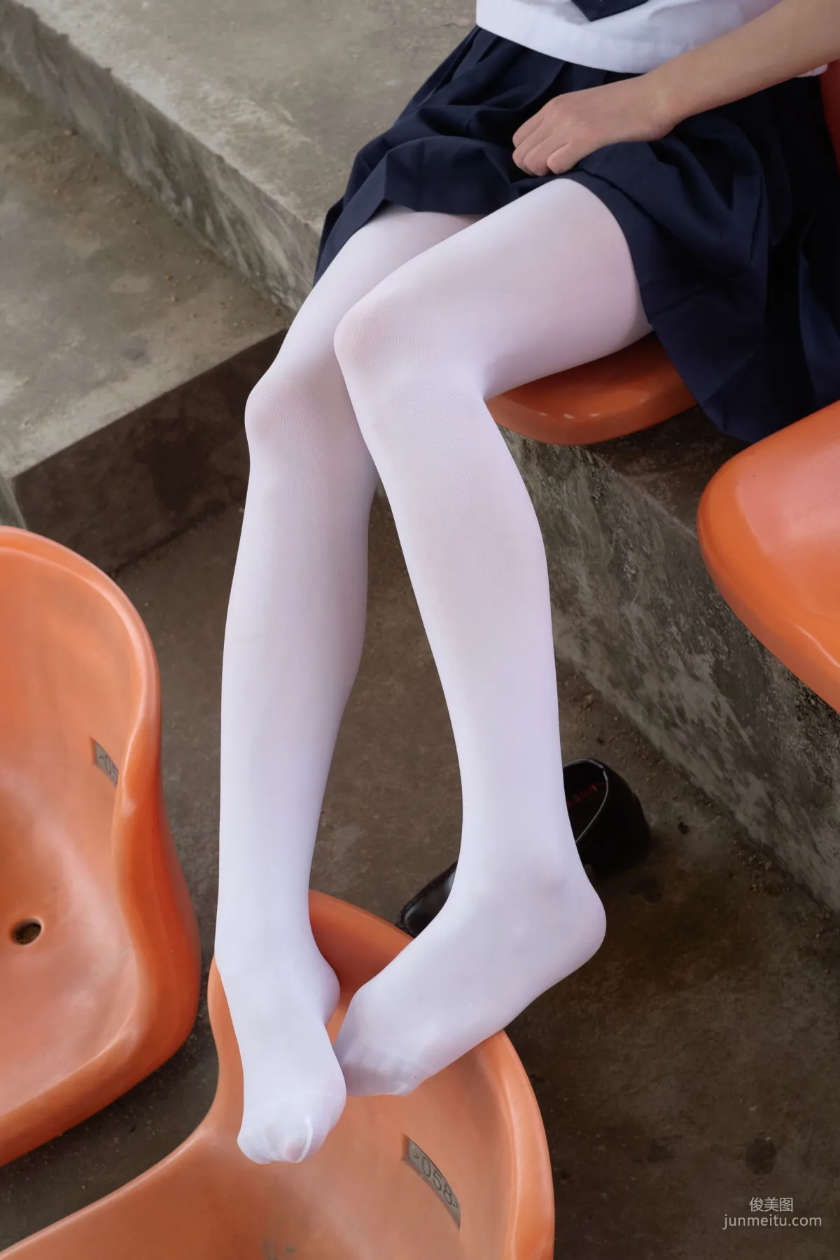 《高中女生JK白絲外拍》 [森蘿财團] BETA-004 寫真集 86