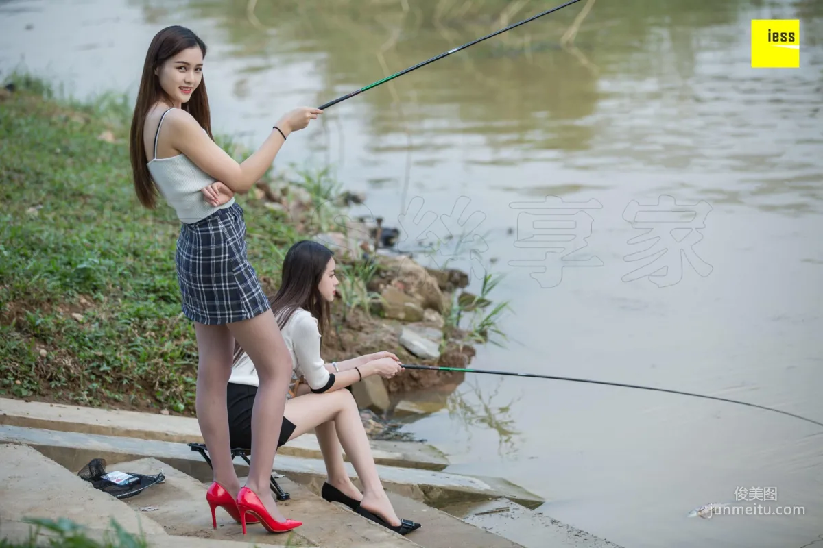 Models Jiajia Jiumei "Fishing or Fishing for Stockings?" [IESS] Photo Set photo 11