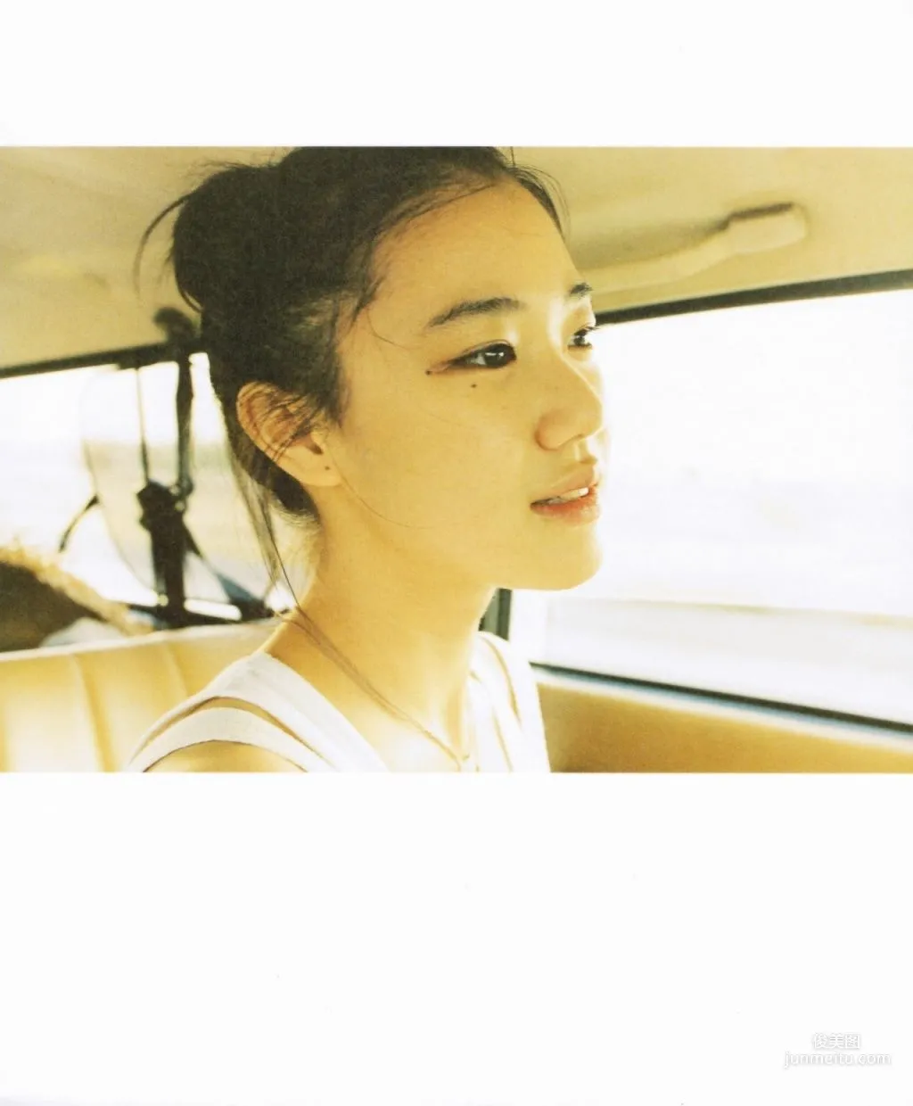Yu Aoi 'Travel__Sand' Photo Set photo 52
