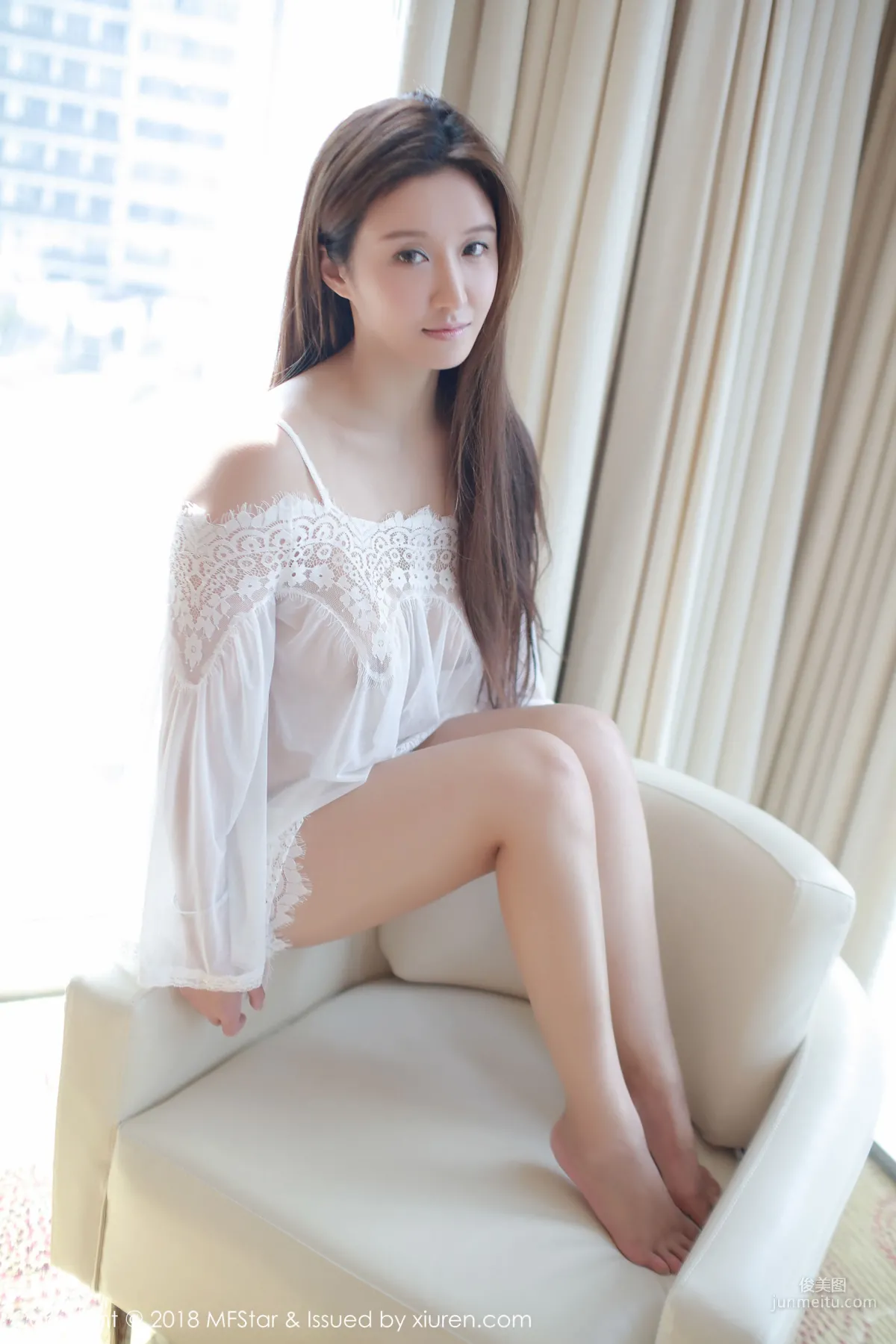 Weibo Celebrity Jennanni_Jen, Faintly Revealing Spring Beauty [MFStar] Vol.166 Photo Set photo 19