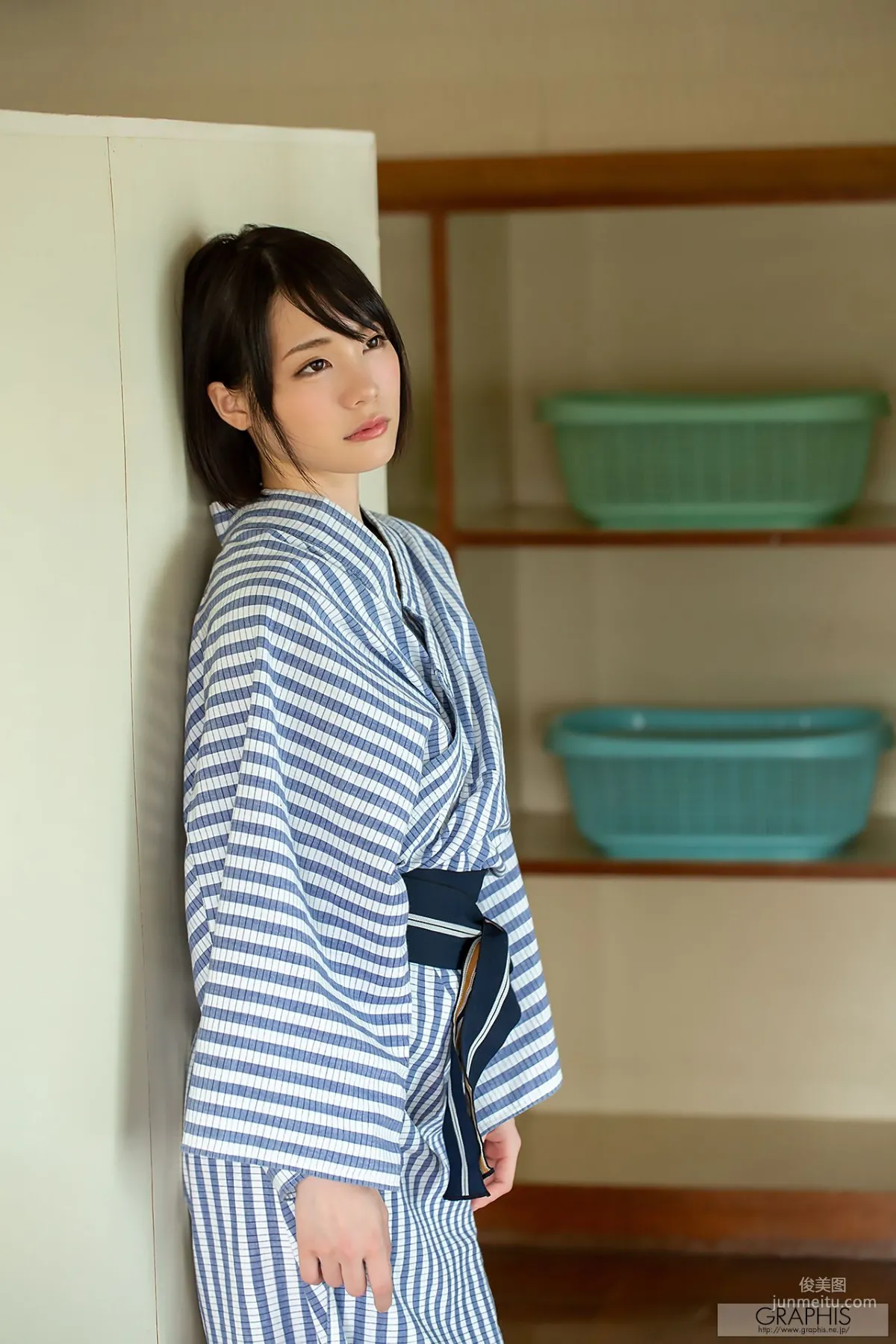 鈴村 あいり『 Days of Love 』 [Graphis] Summer Special 写真集5