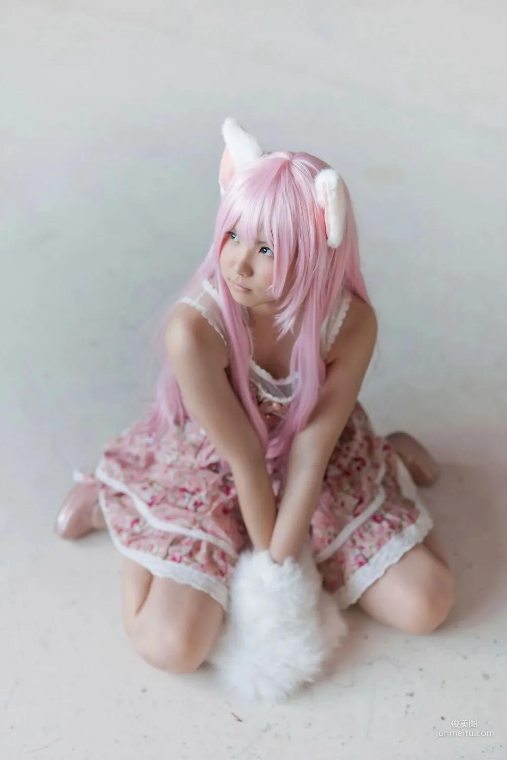 Enako(えなこ) [Enacat] Necomimi (ネコ耳)(White) 写真集22