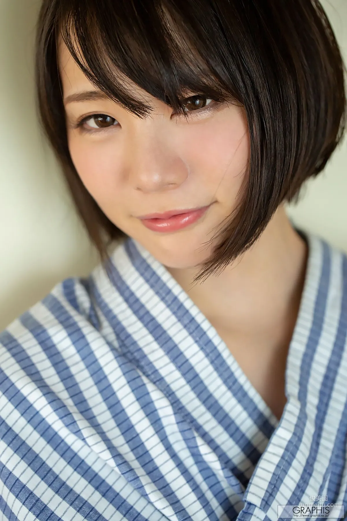 鈴村 あいり『 Days of Love 』 [Graphis] Summer Special 写真集6