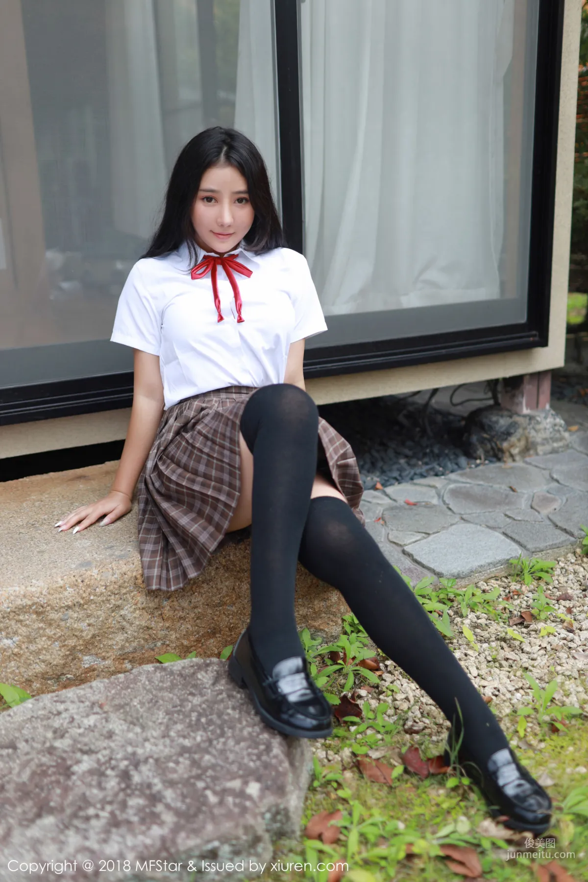 Manuela Ma Luna 'Japanese Schoolgirl Uniform Series' [MFStar] Vol.163 Photo Set photo 16
