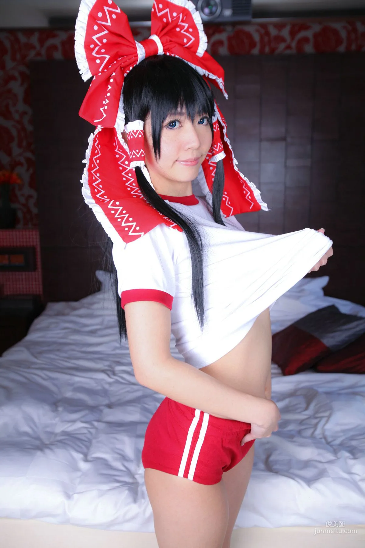 Ayane(あやね) 《東方Project》博麗霊夢 [Wolf Fang!!] 写真集69