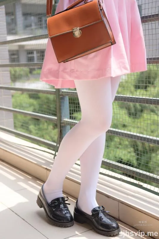 《JK粉色校服白丝》 [森萝财团] X-026 写真集18