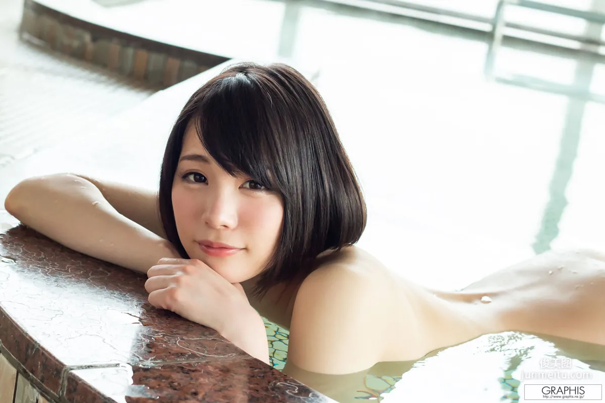 鈴村 あいり『 Days of Love 』 [Graphis] Summer Special 写真集9