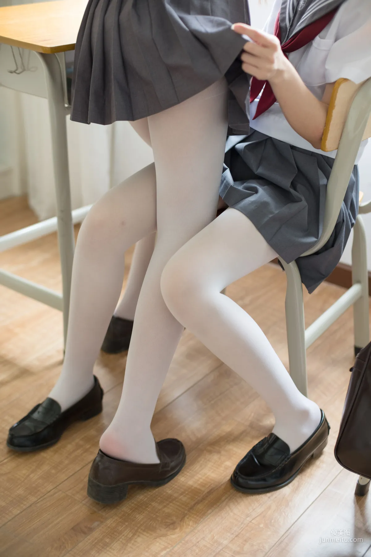 《JK白丝姐妹花》 [森萝财团] X-025 写真集88