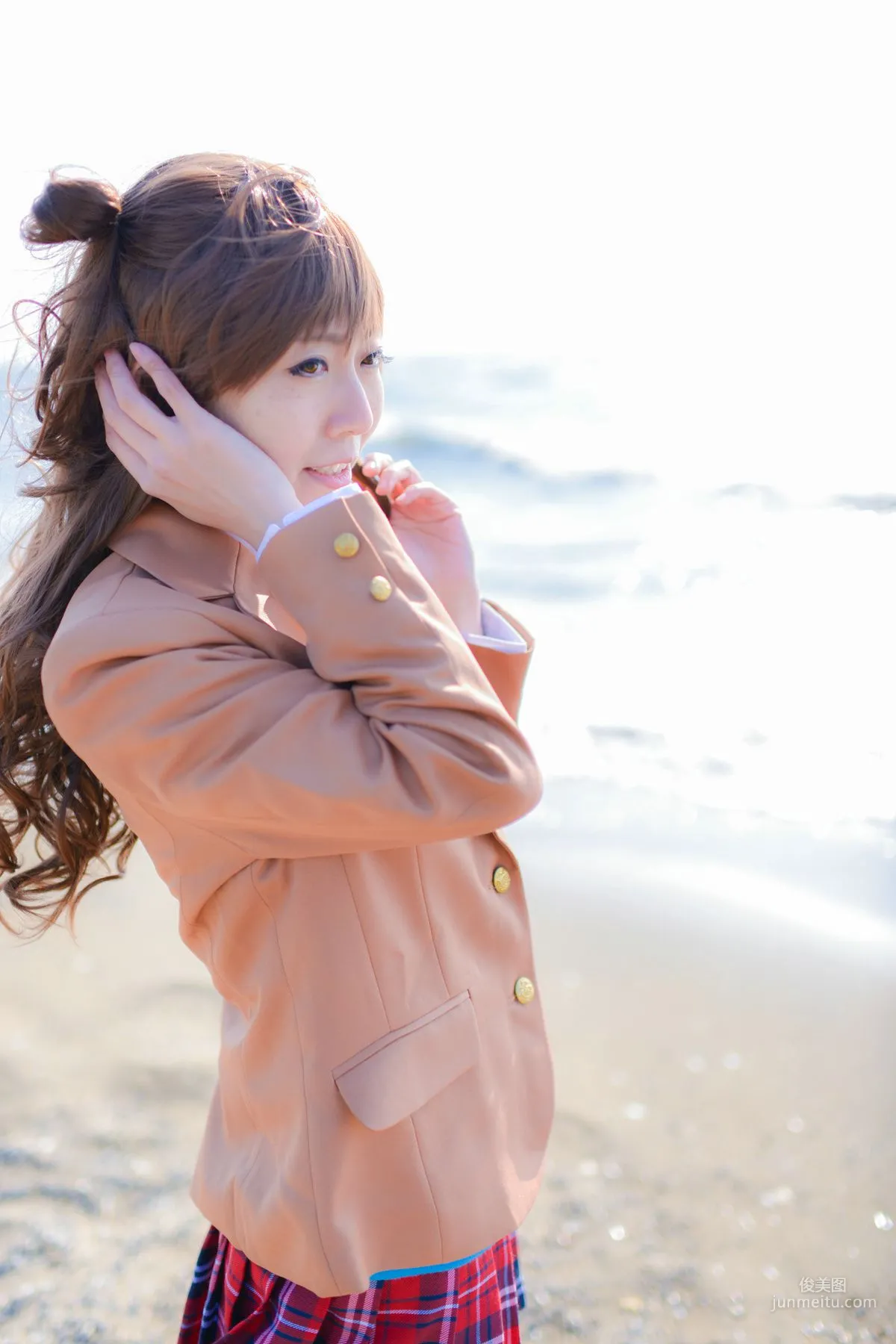 Ayane 《Idolmaster》島村卯月 [Wolf Fang!!] 写真集10