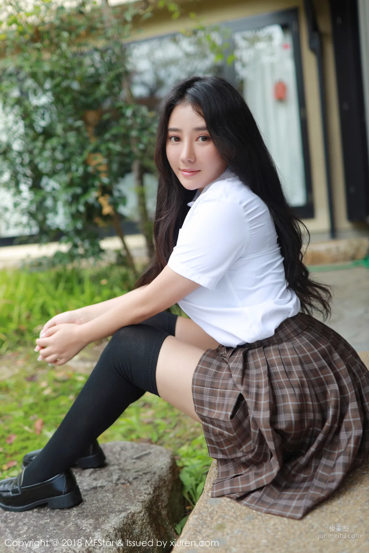 Manuela Ma Luna 'Japanese Schoolgirl Uniform Series' [MFStar] Vol.163 Photo Set photo 22