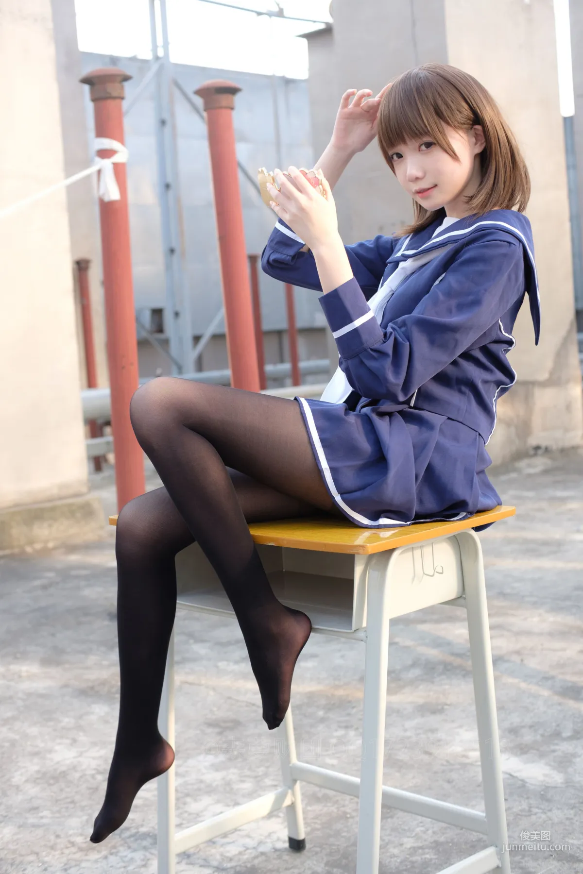 《天台黑絲水手服》 [森蘿财團] X-043 寫真集 48