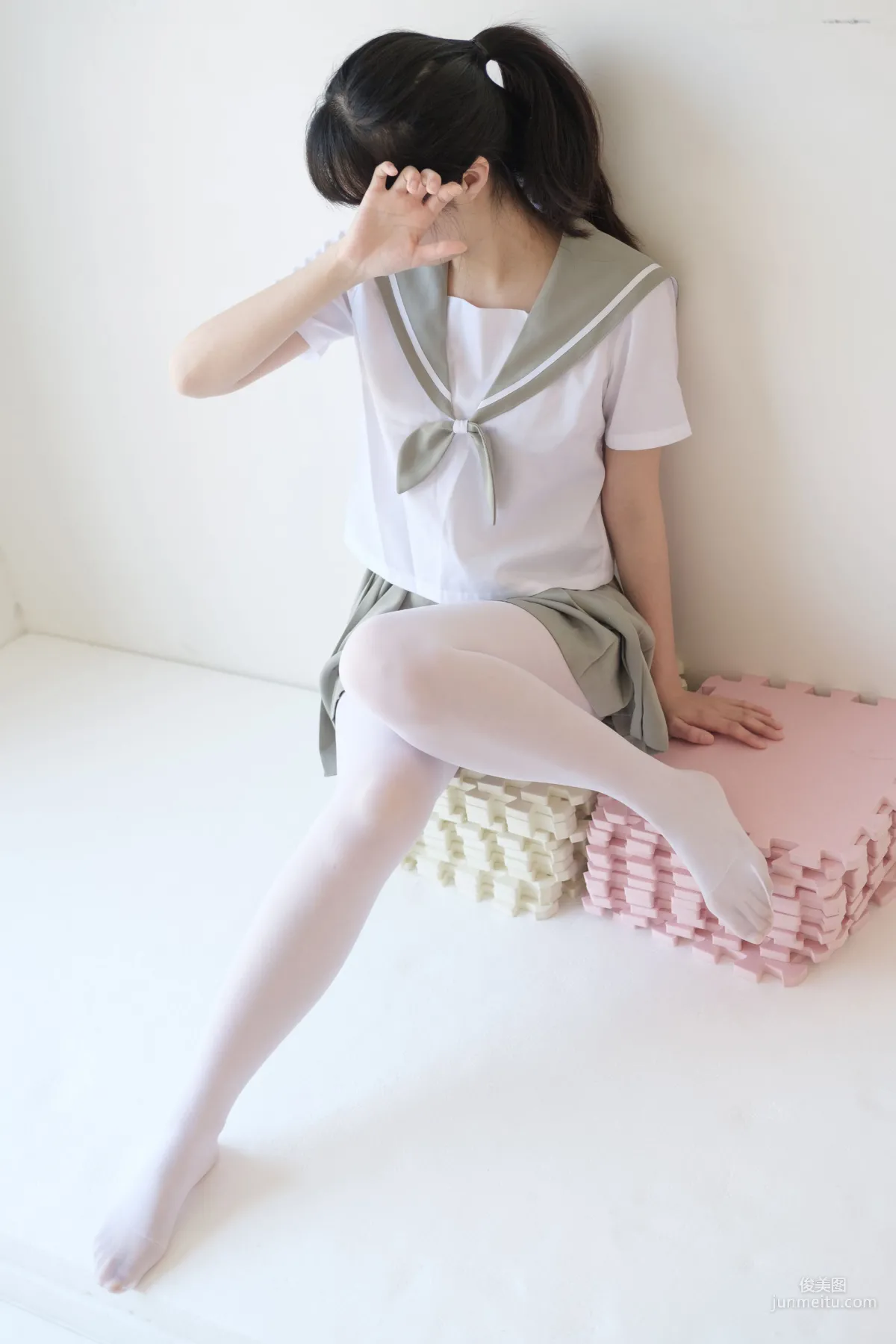 《白丝纯情》 [森萝财团] X-016 写真集25