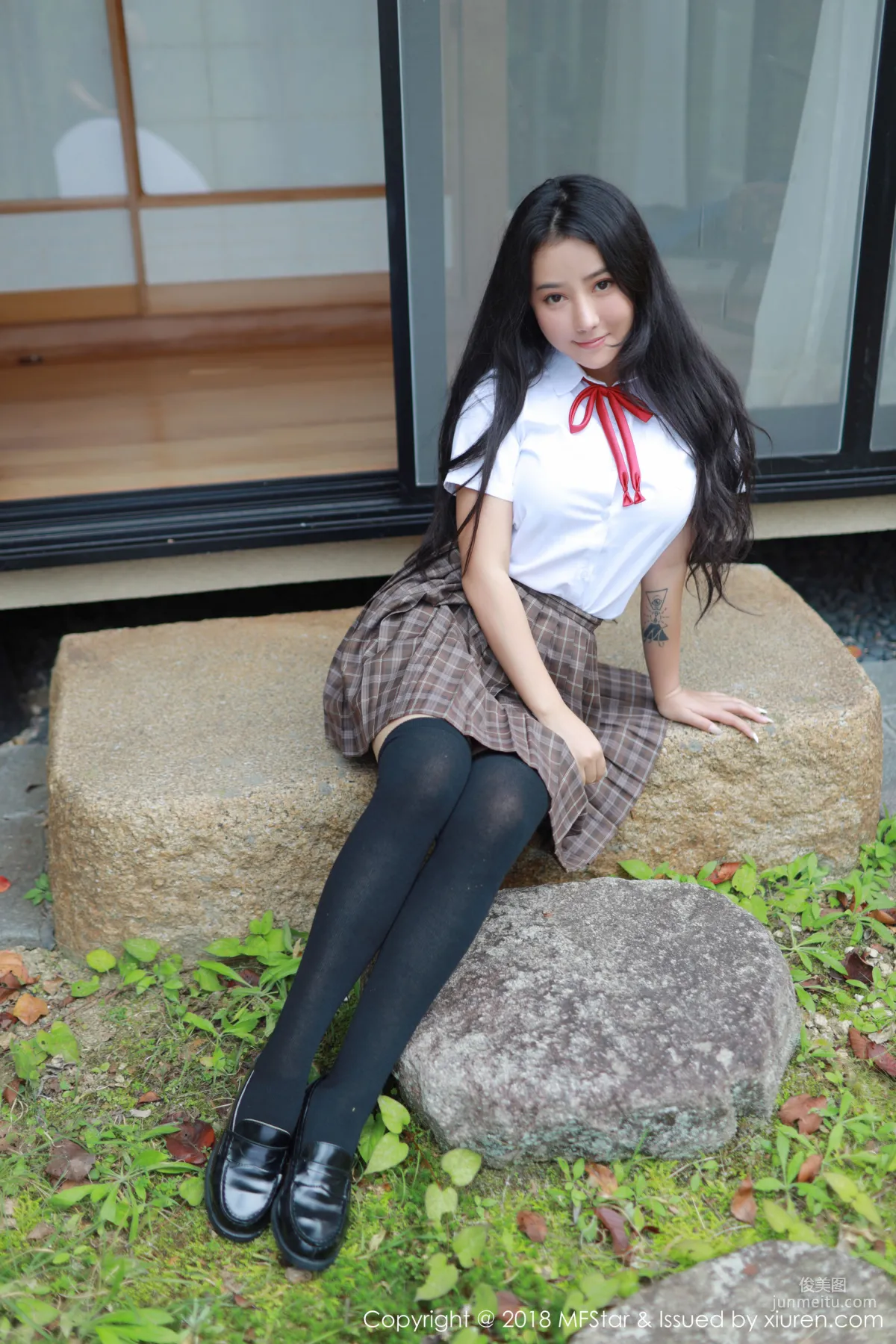 Manuela Ma Luna 'Japanese Schoolgirl Uniform Series' [MFStar] Vol.163 Photo Set photo 18