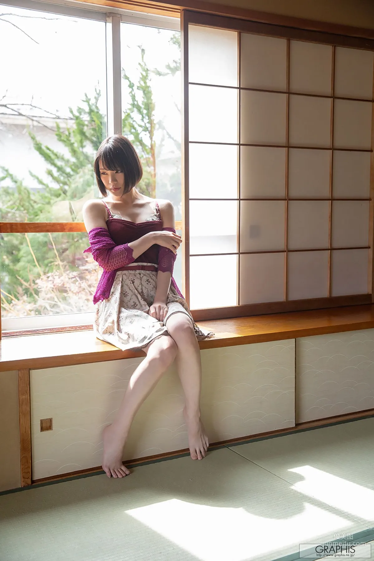 鈴村 あいり『 Days of Love 』 [Graphis] Summer Special 写真集63