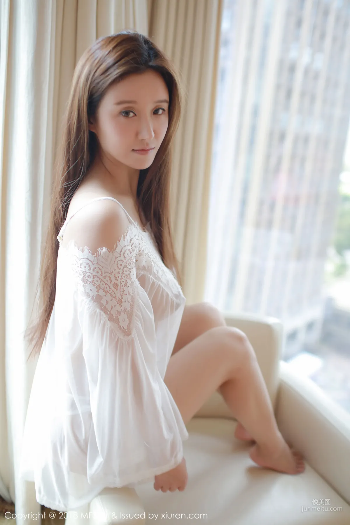 Weibo Celebrity Jennanni_Jen, Faintly Revealing Spring Beauty [MFStar] Vol.166 Photo Set photo 20